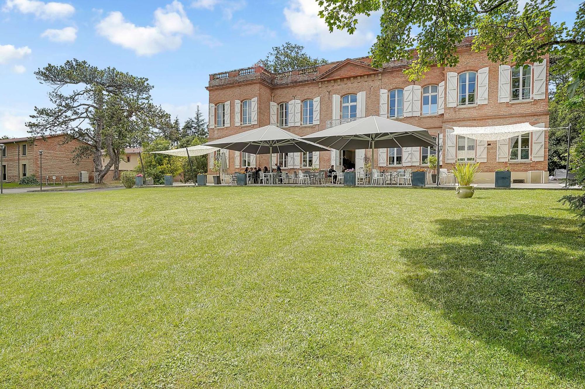 רמונוויל-סנט-אניה Best Western Premier Le Domaine De Montjoie מראה חיצוני תמונה